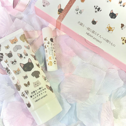 ギフト好適品 犬猫と一緒に暮らす人のためのハンドクリーム＆リップクリームセット 06